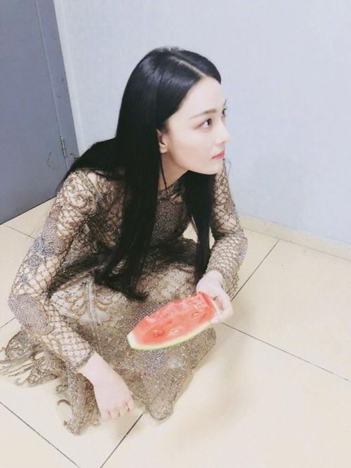 吃瓜穆恩酱,揭秘娱乐圈背后的那些事儿