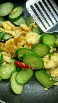 福瓜炒蛋可以吃吗