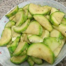 广东大专吃瓜,广东大专校园里的“吃瓜”风云录