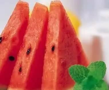 总吃瓜的坏处,揭秘网络八卦的潜在危害